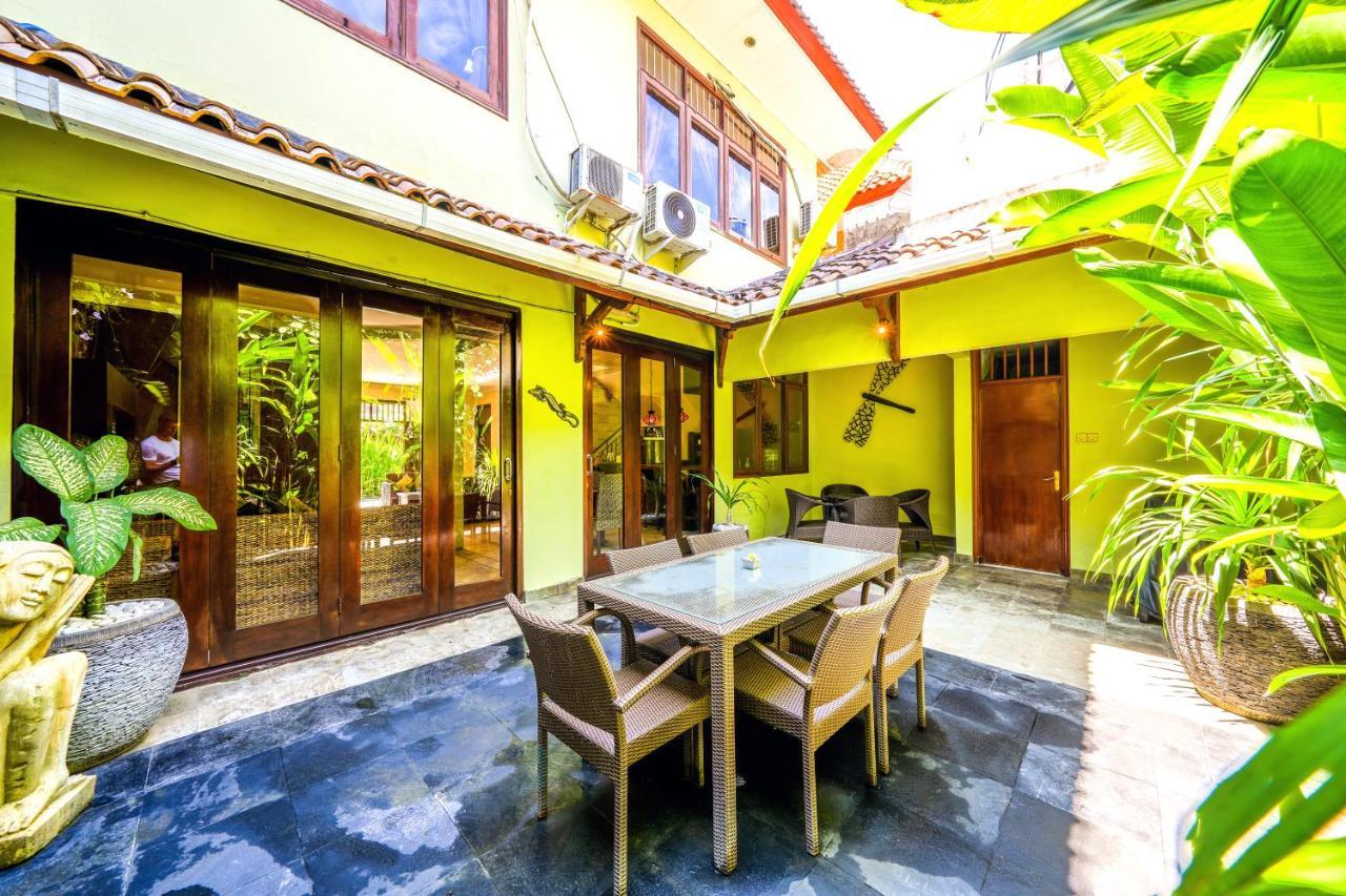 De Cinta Villa - Kuta - 5 Bedrooms - Heart Of Kuta Eksteriør bilde